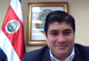 El presidente de Costa Rica, Carlos Alvarado, afirma que la conservación ambiental genera crecimiento económico