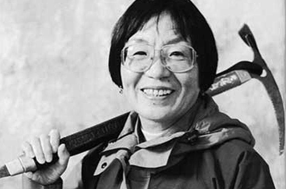 Junko-Tabei-con-piolet