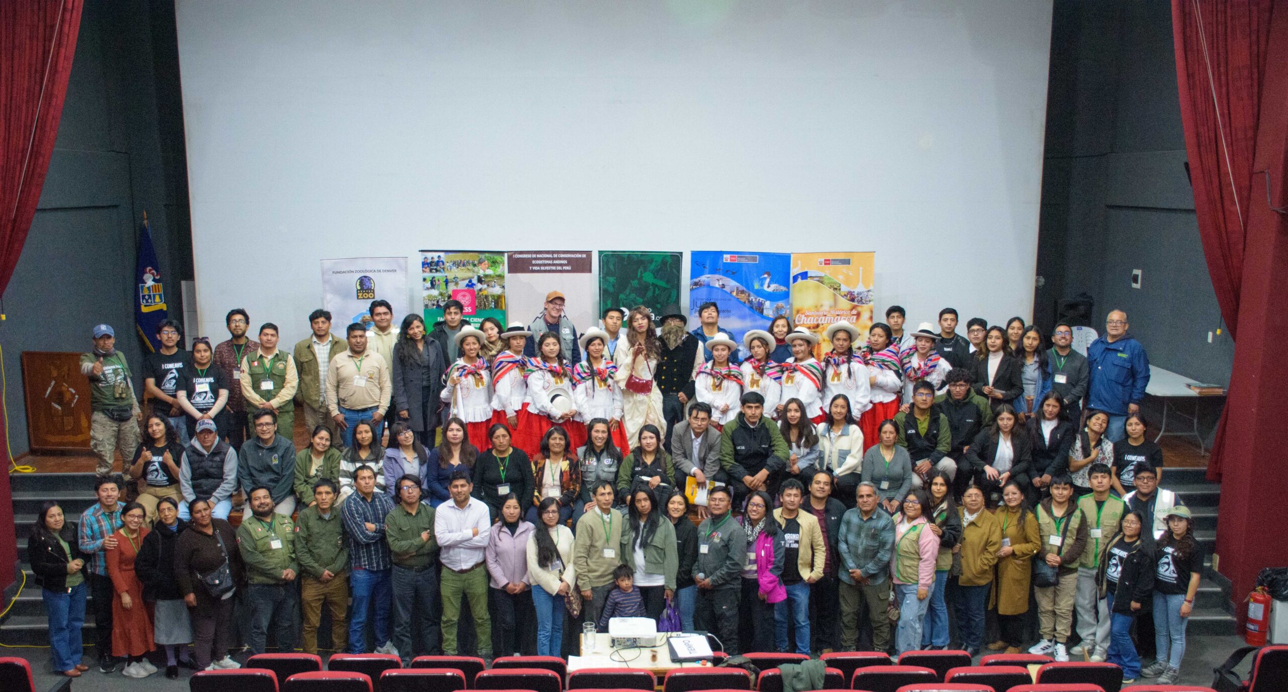 FOTO CLAUSURA CONEAVIS